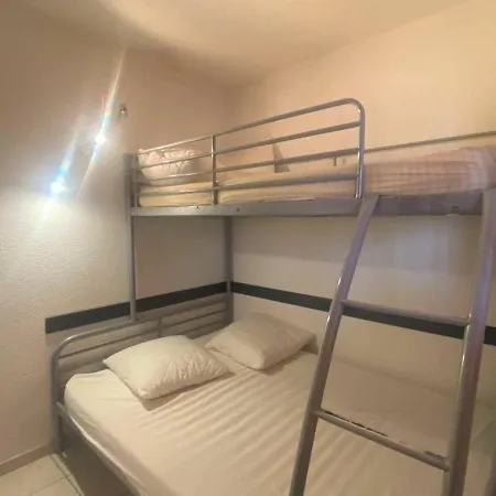 Cosy A 300m De La Plage, Parking Prive, Loggia Fermee, 4 Pers., 2 Etoiles - Fr-1-225-758 *