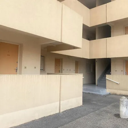 Cosy A 300m De La Plage, Parking Prive, Loggia Fermee, 4 Pers., 2 Etoiles - Fr-1-225-758 *